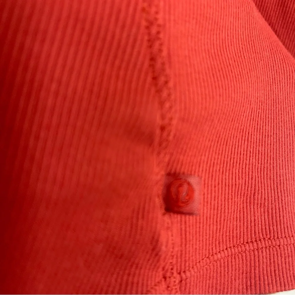 Lululemon ribbed twist Short Sleeve T-Shirt orange ish‎ red women’s size 8 NWOT